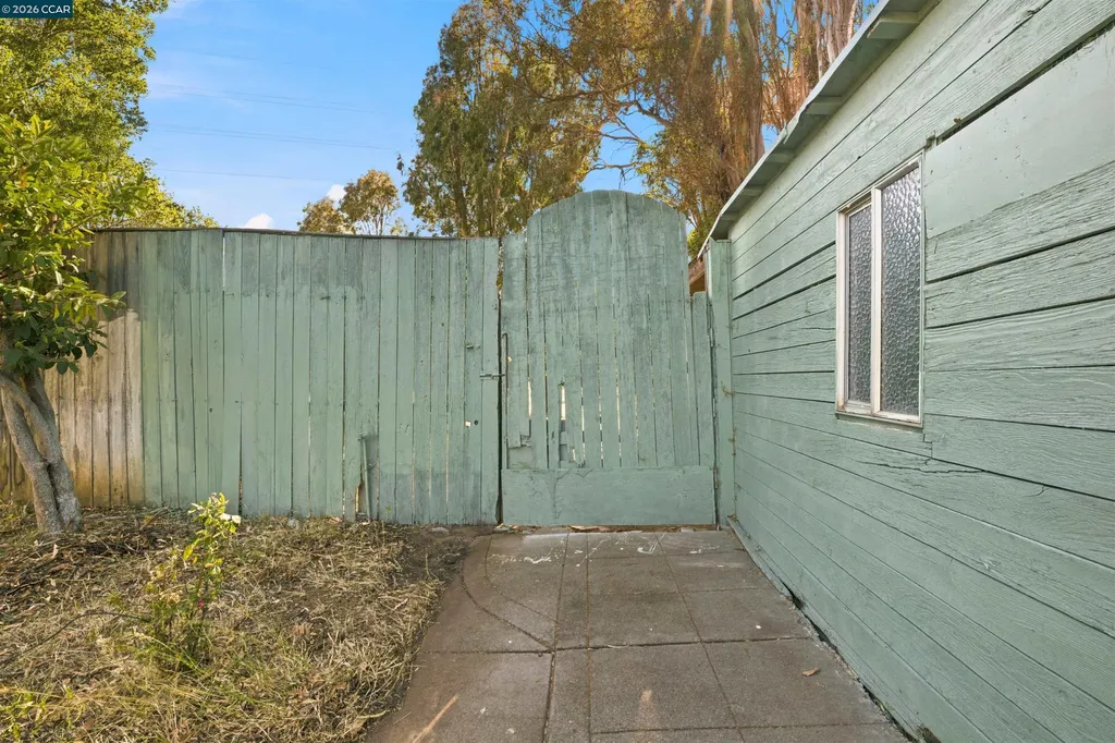 306 Winchester Street Vallejo CA 94590
