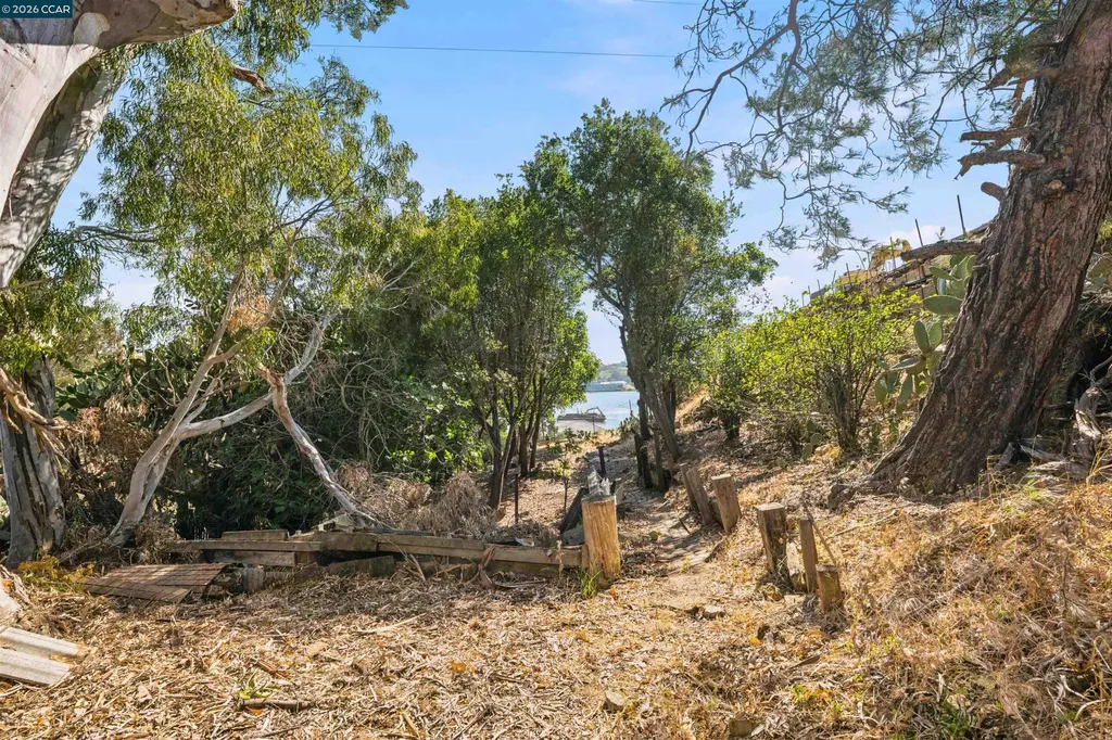 306 Winchester Street Vallejo CA 94590