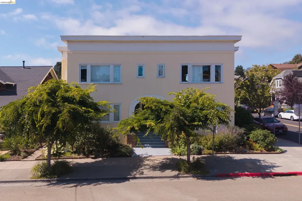 2525 Ashby Avenue Berkeley CA 94705