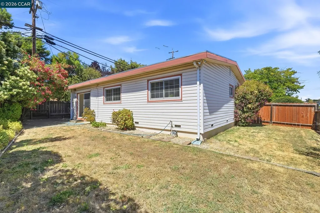 507 Los Cerritos Drive Vallejo CA 94589