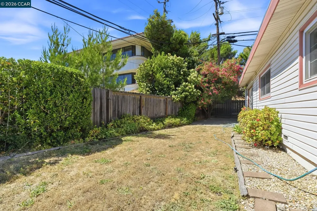 507 Los Cerritos Drive Vallejo CA 94589