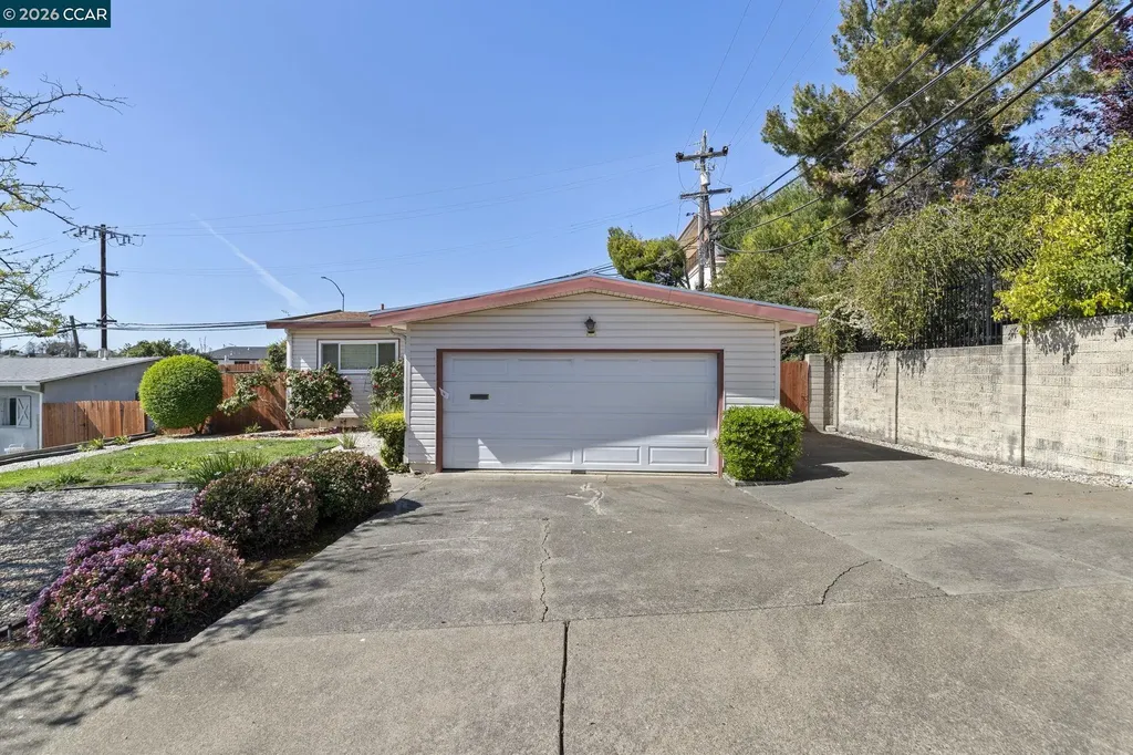 507 Los Cerritos Drive Vallejo CA 94589