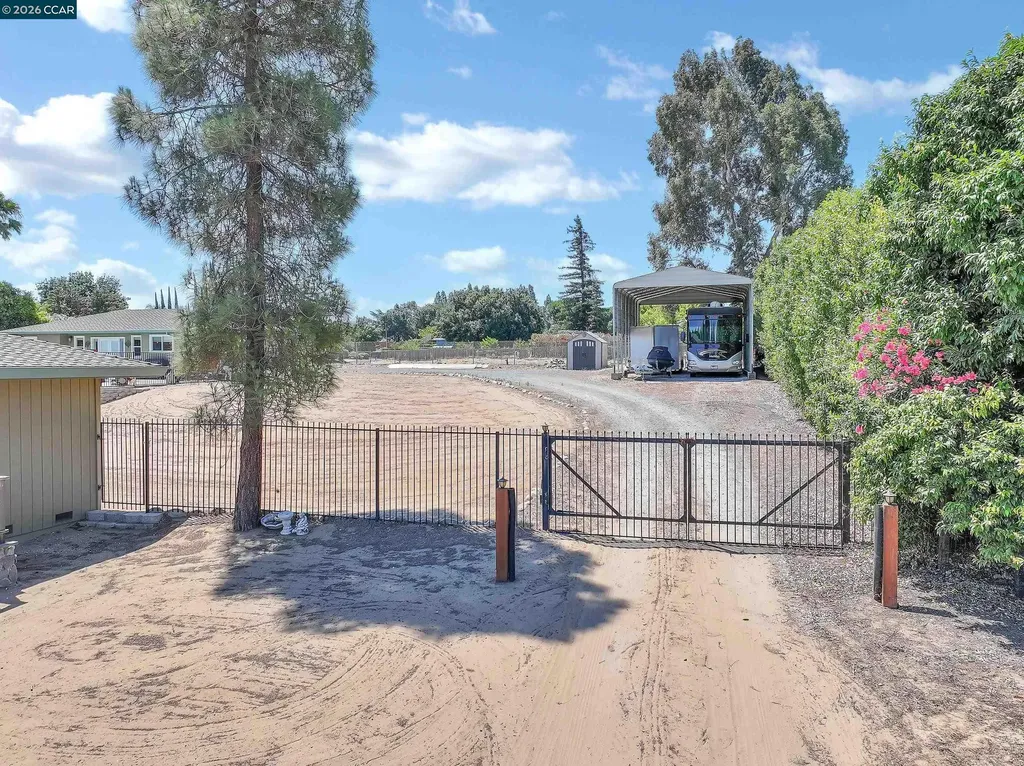 2791 Vine Hill Road Oakley CA 94561