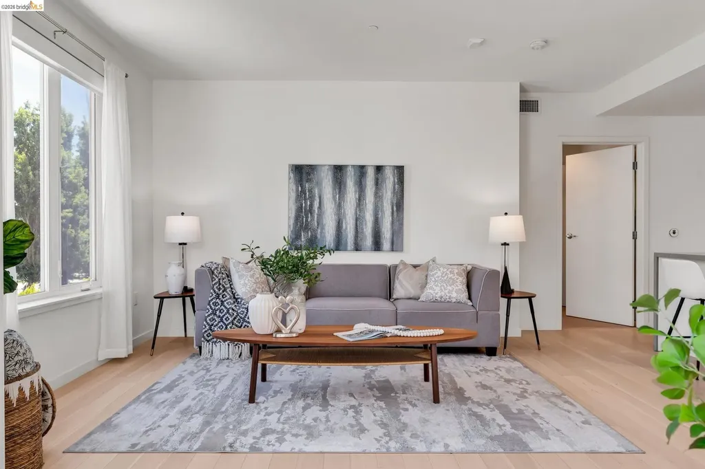 51 Innes Court San Francisco CA 94124