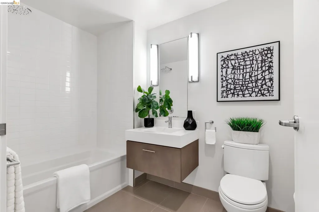 51 Innes Court San Francisco CA 94124
