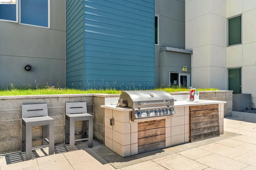 51 Innes Court San Francisco CA 94124