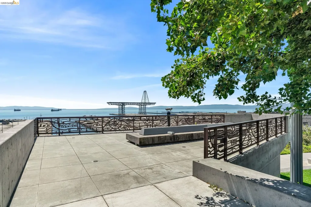 51 Innes Court San Francisco CA 94124