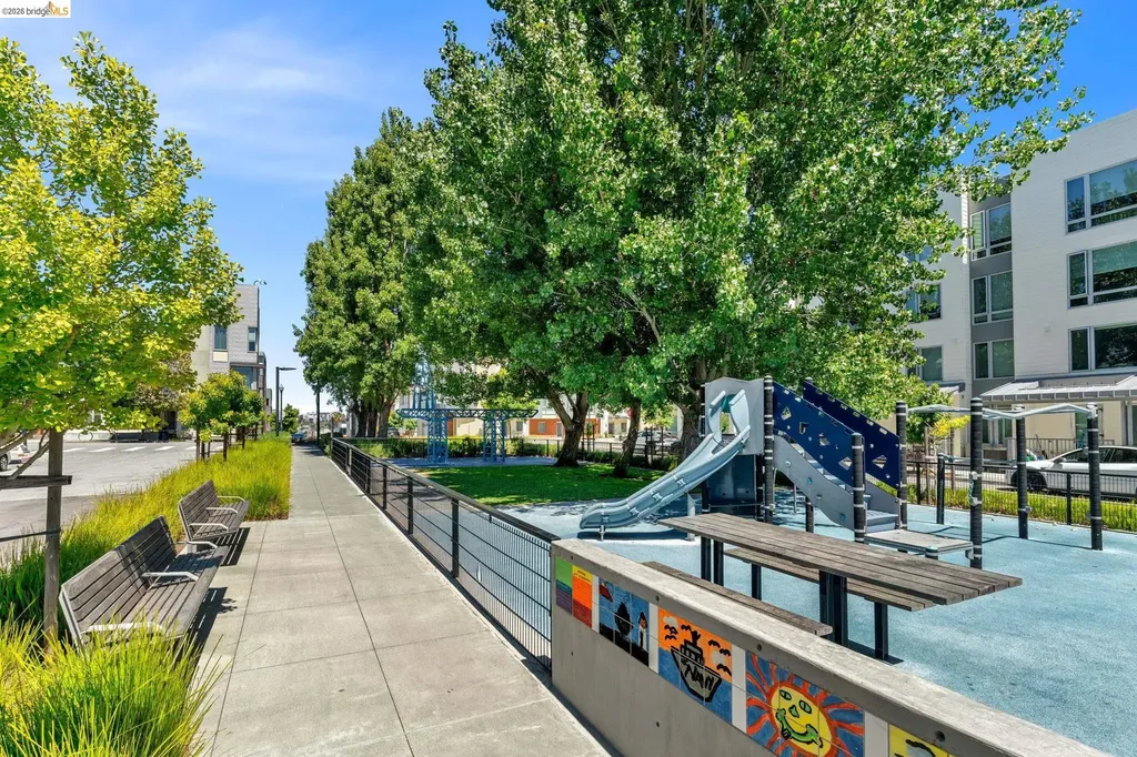 51 Innes Court San Francisco CA 94124