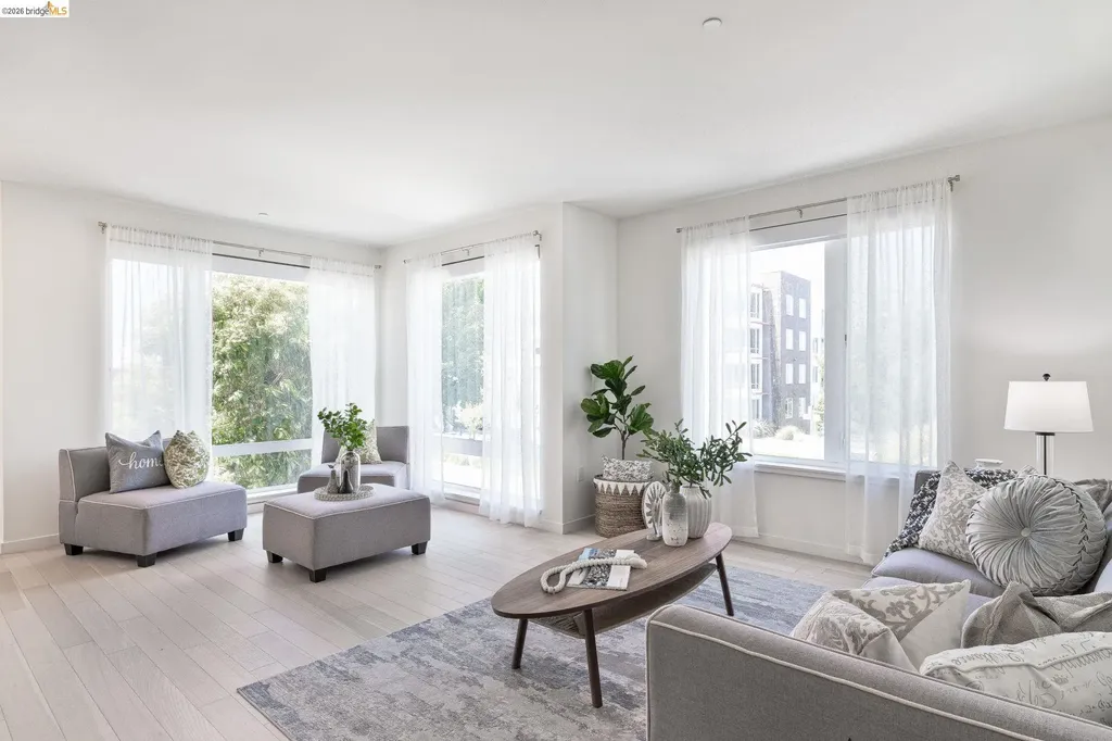51 Innes Court San Francisco CA 94124