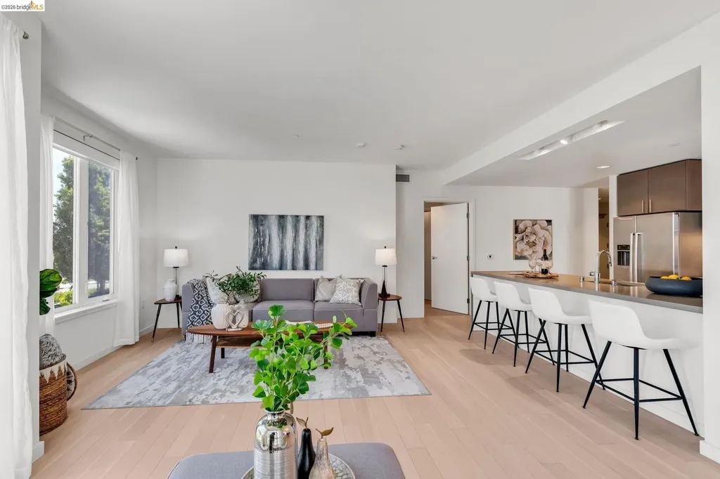 51 Innes Court San Francisco CA 94124