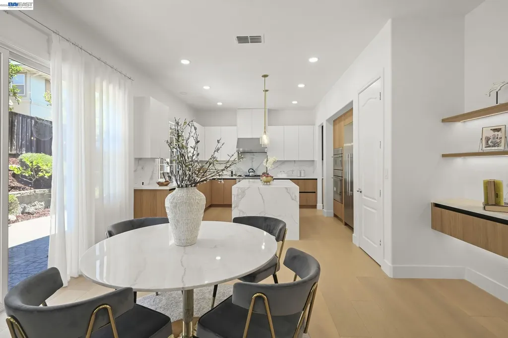 5389 Hazeltine Lane Dublin CA 94568