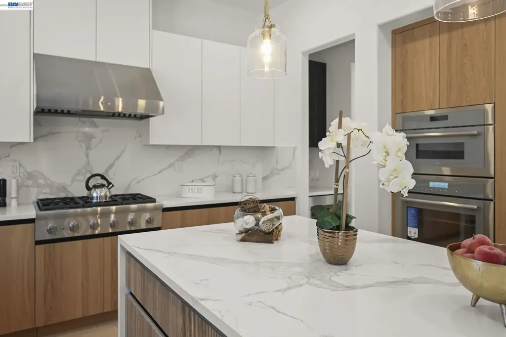 5389 Hazeltine Lane Dublin CA 94568