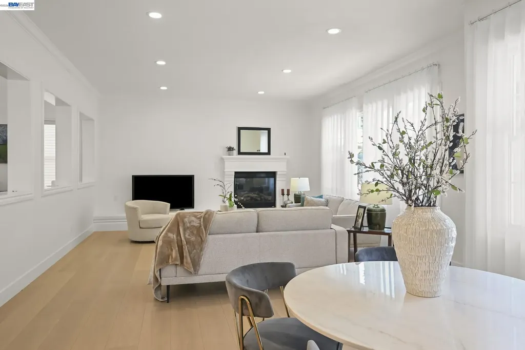 5389 Hazeltine Lane Dublin CA 94568