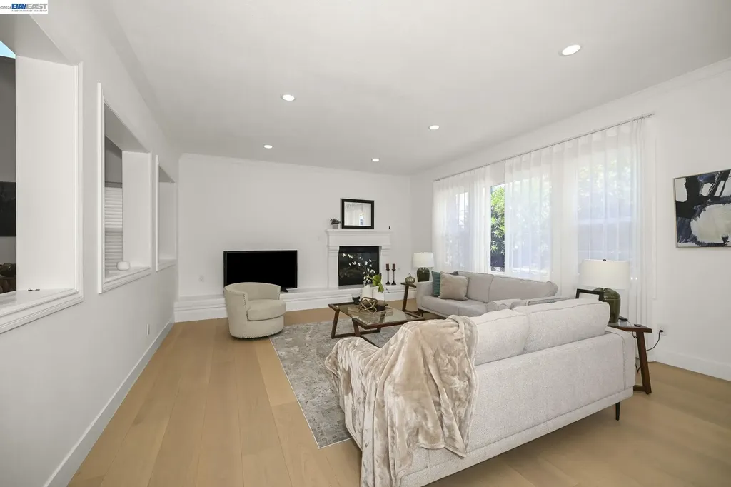 5389 Hazeltine Lane Dublin CA 94568