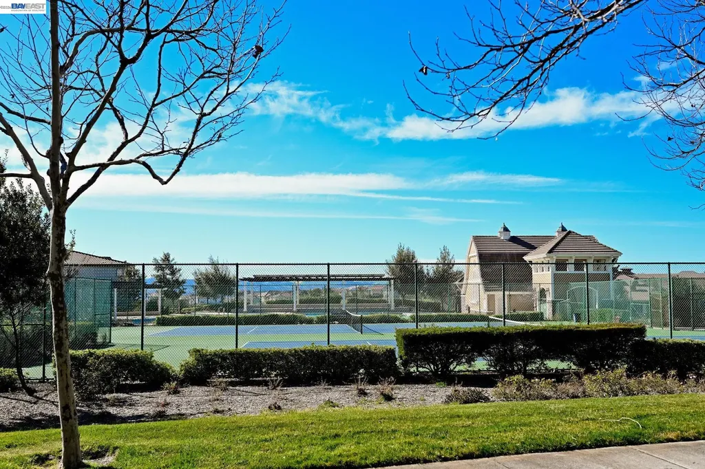5389 Hazeltine Lane Dublin CA 94568