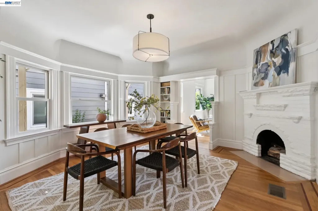 2607 Alcatraz Avenue Berkeley CA 94705