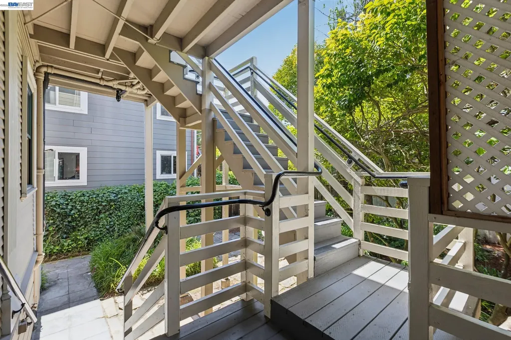 2607 Alcatraz Avenue Berkeley CA 94705