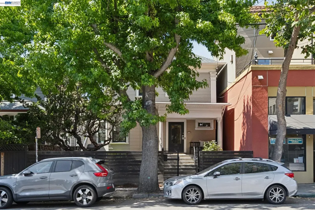 2607 Alcatraz Avenue Berkeley CA 94705
