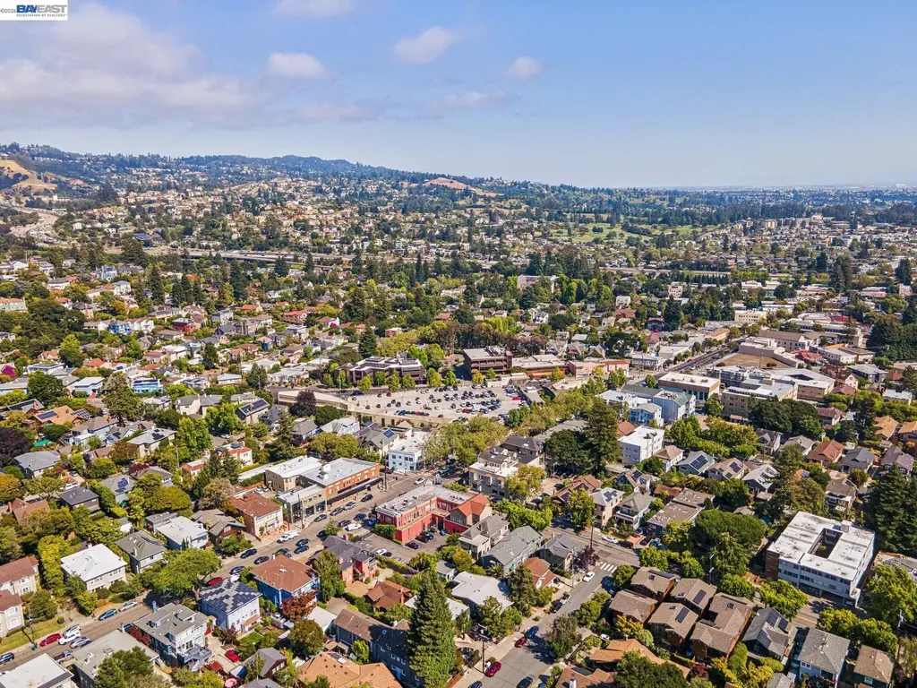2607 Alcatraz Avenue Berkeley CA 94705