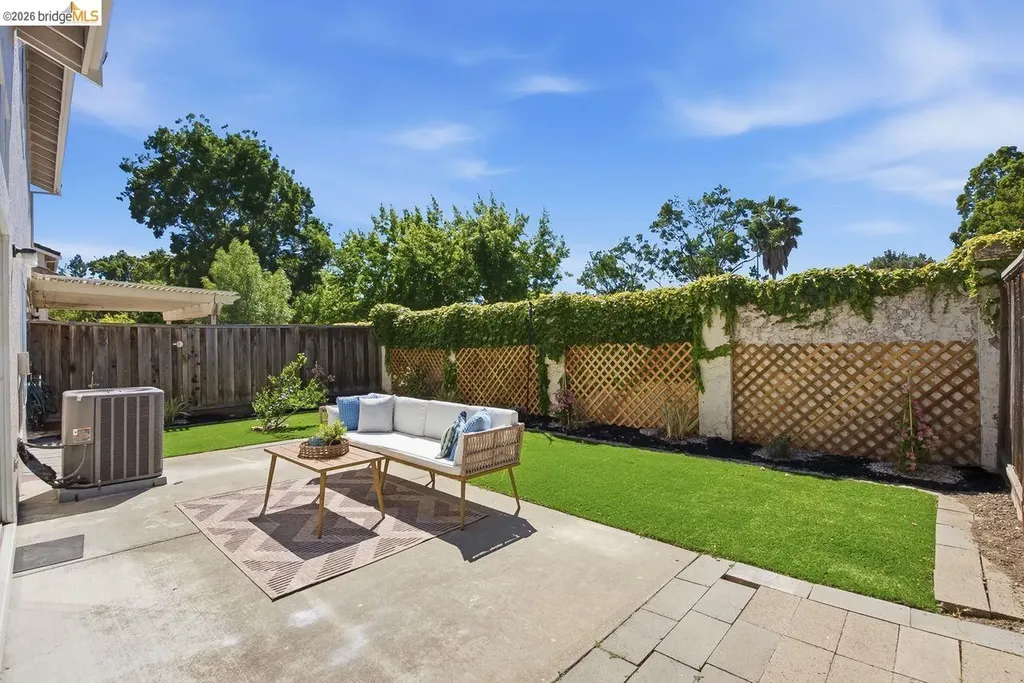 2590 Glen Isle Avenue Pleasanton CA 94588