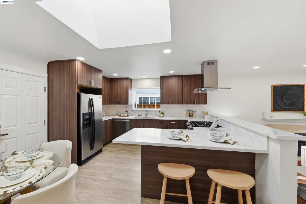4201 Torres Avenue Fremont CA 94536