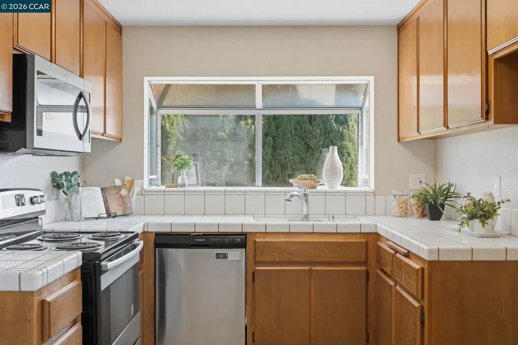 1219 Rebecca Drive Suisun City CA 94585
