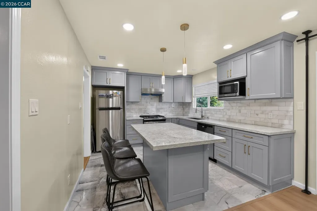 1325 Belfair Drive Pinole CA 94564