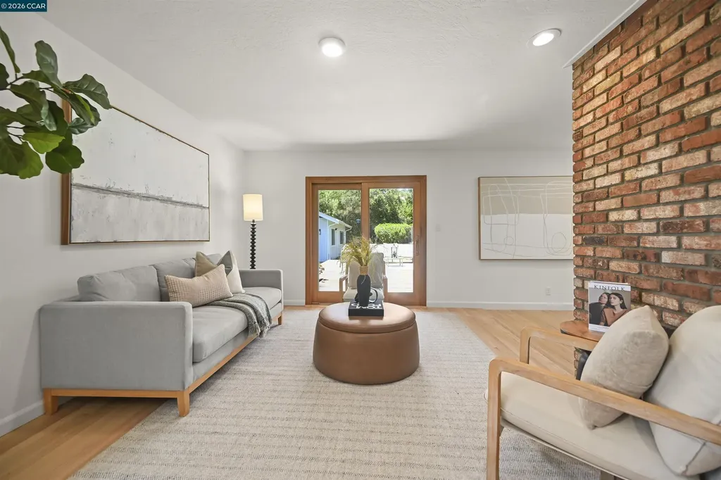 3165 Padre Street Lafayette CA 94549