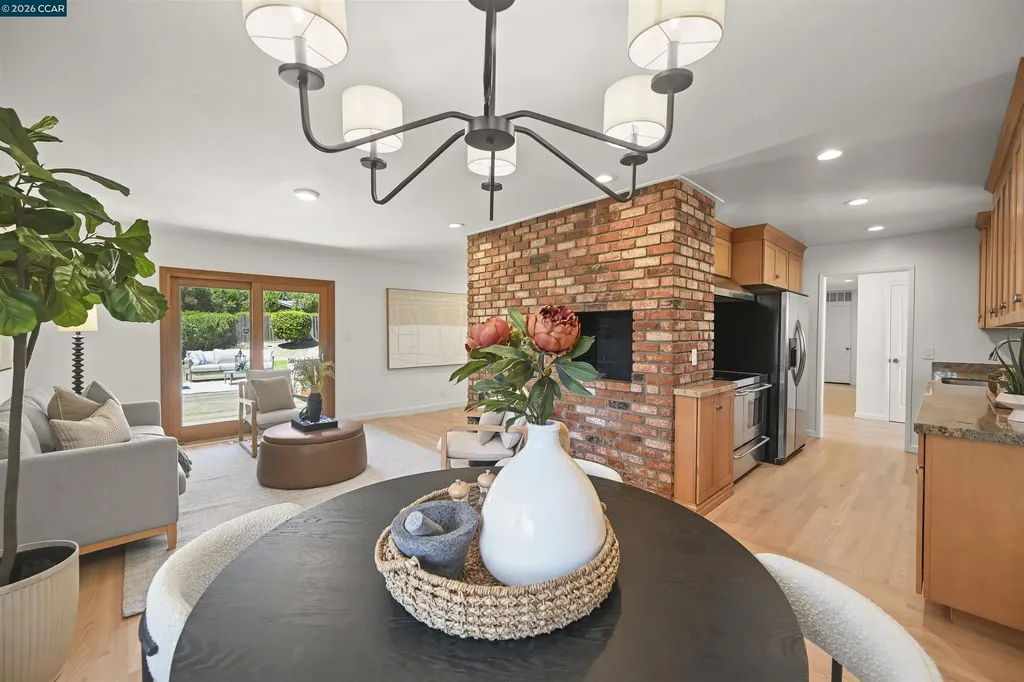 3165 Padre Street Lafayette CA 94549