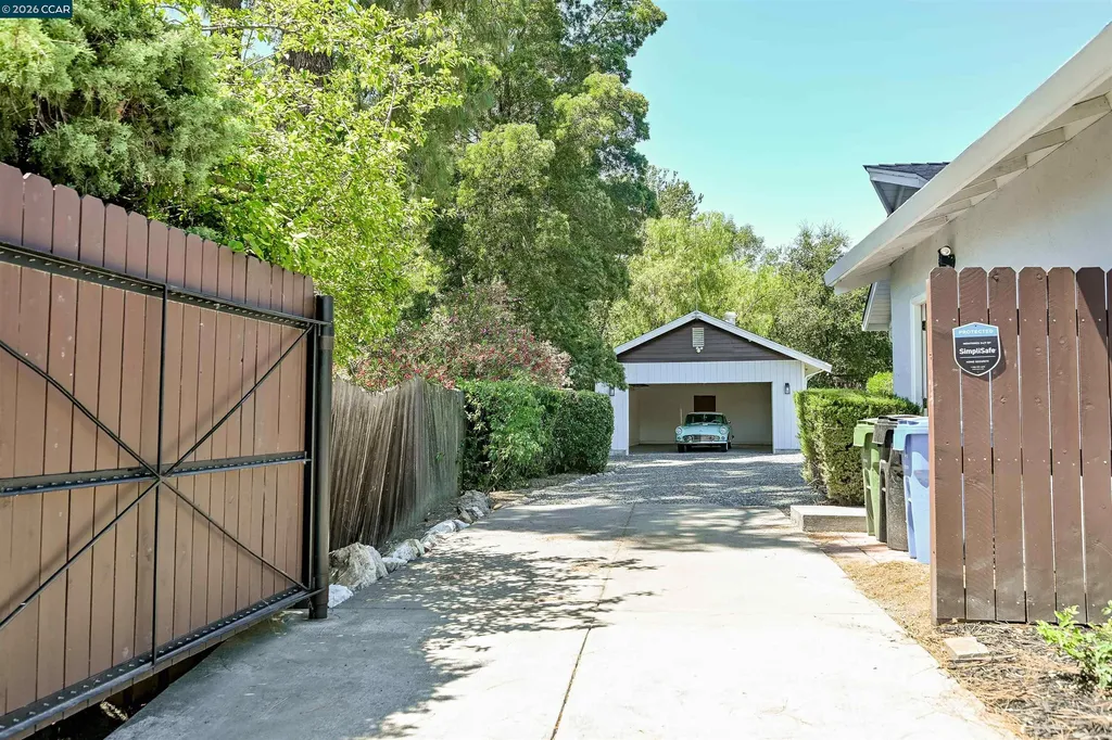 3165 Padre Street Lafayette CA 94549
