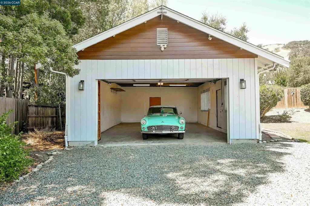 3165 Padre Street Lafayette CA 94549