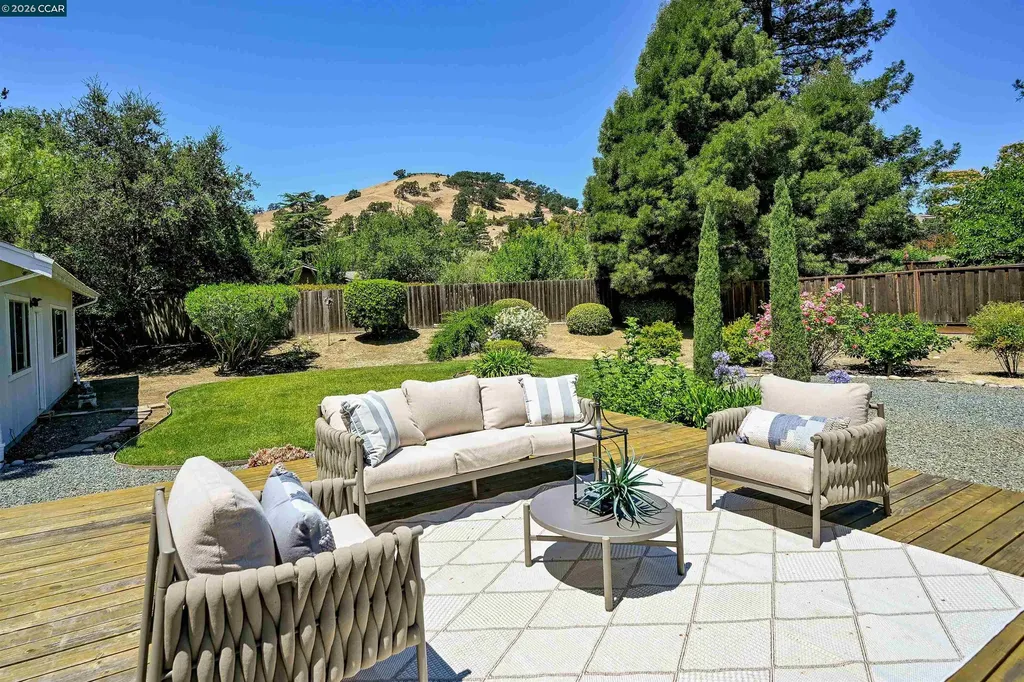 3165 Padre Street Lafayette CA 94549
