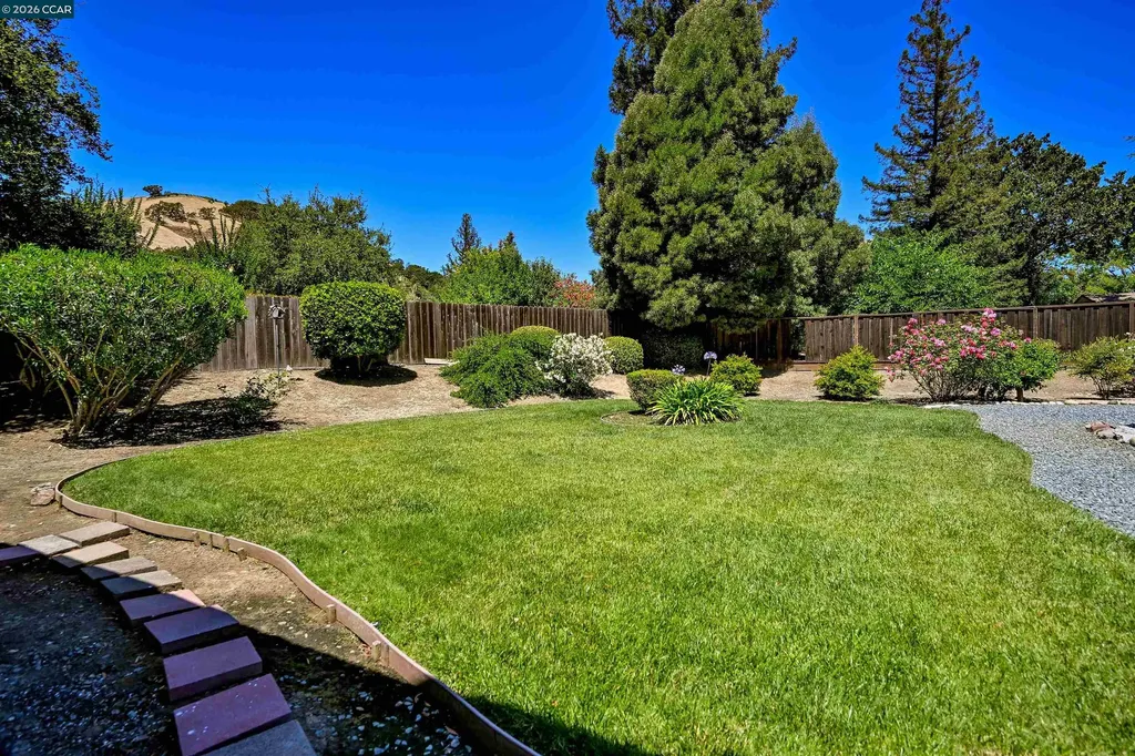 3165 Padre Street Lafayette CA 94549