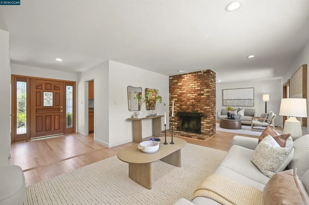 3165 Padre Street Lafayette CA 94549
