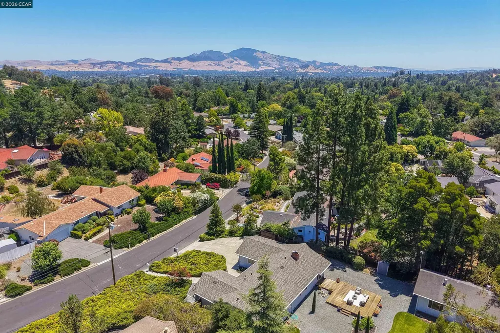 3165 Padre Street Lafayette CA 94549