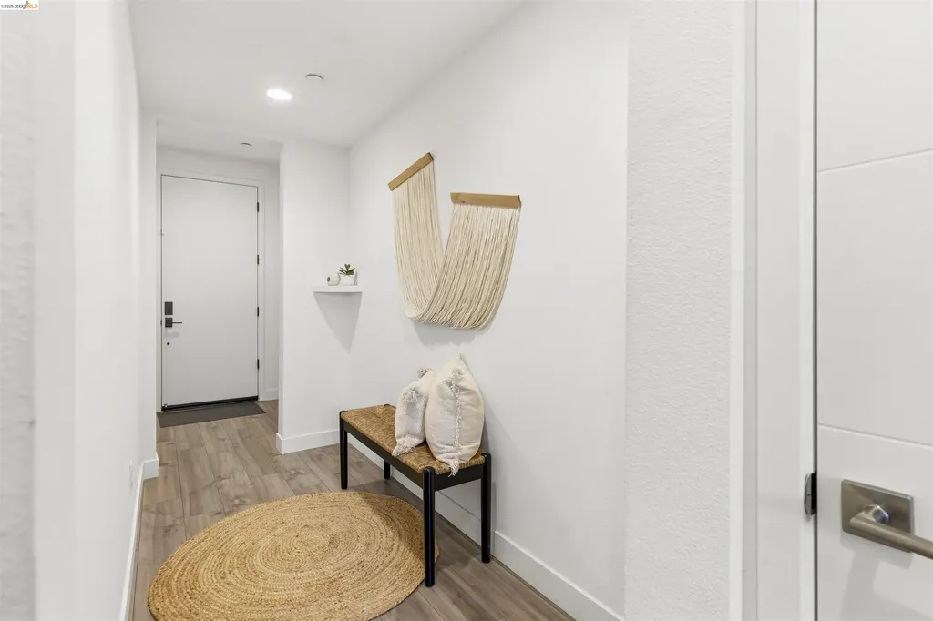1355 Pullman Way Oakland CA 94607