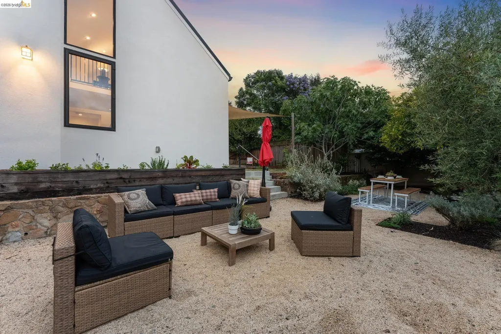 4446 Davenport Avenue Oakland CA 94619
