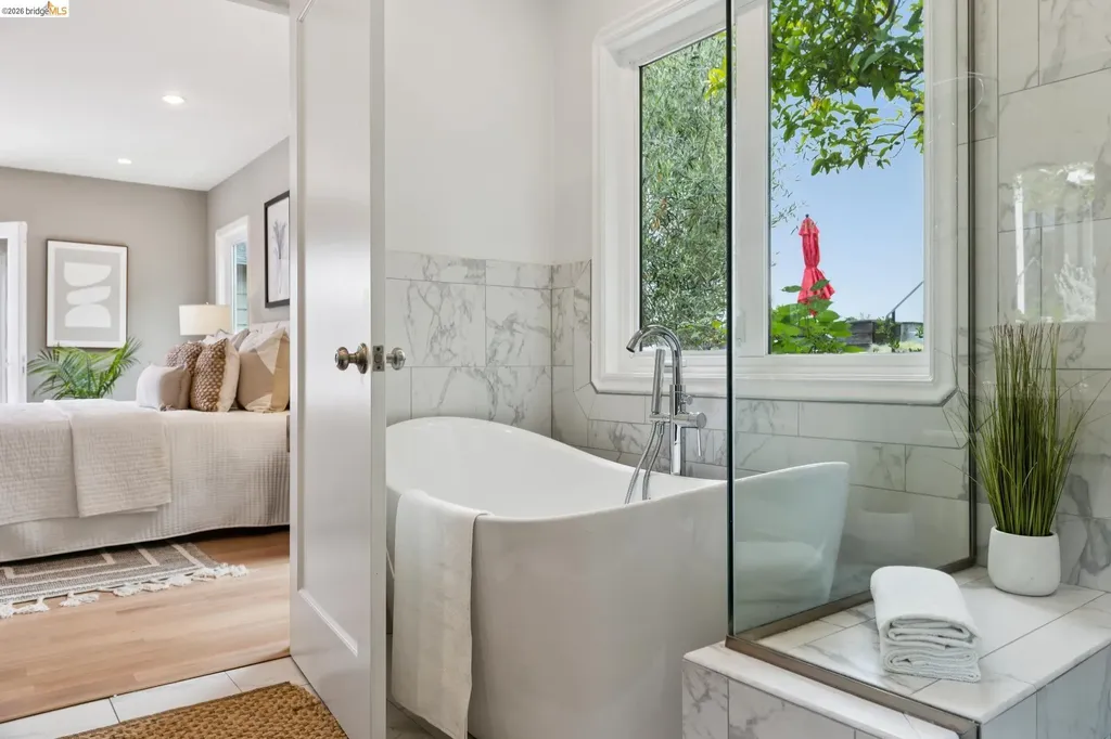 4446 Davenport Avenue Oakland CA 94619