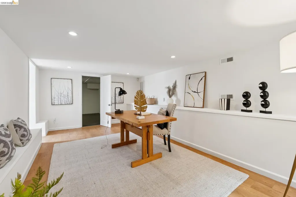 4446 Davenport Avenue Oakland CA 94619