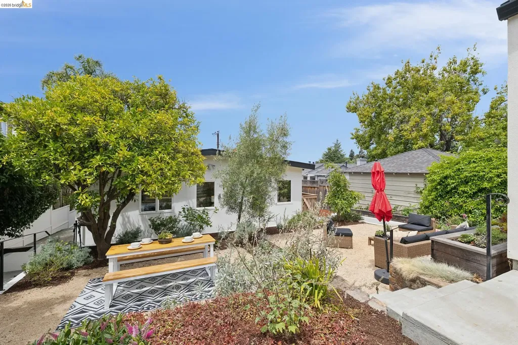 4446 Davenport Avenue Oakland CA 94619