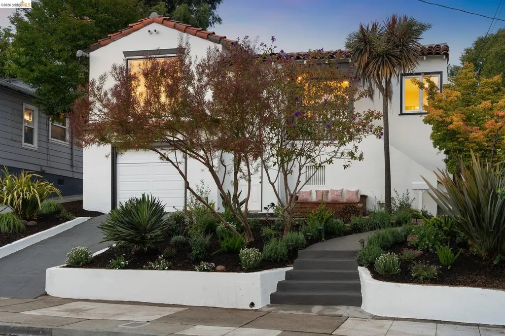 4446 Davenport Avenue Oakland CA 94619