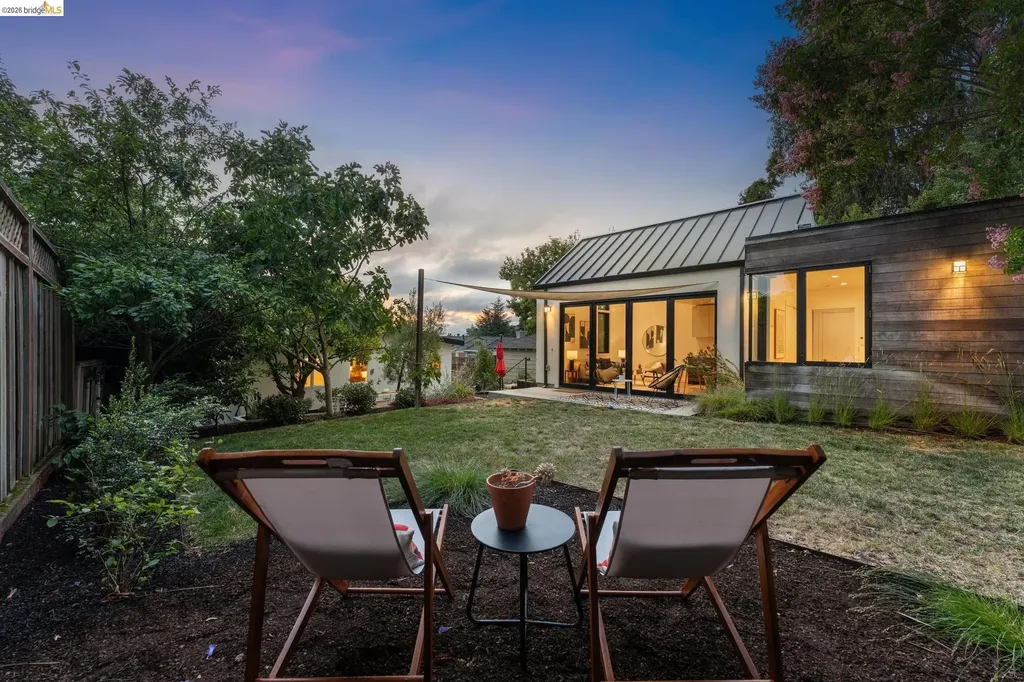 4446 Davenport Avenue Oakland CA 94619