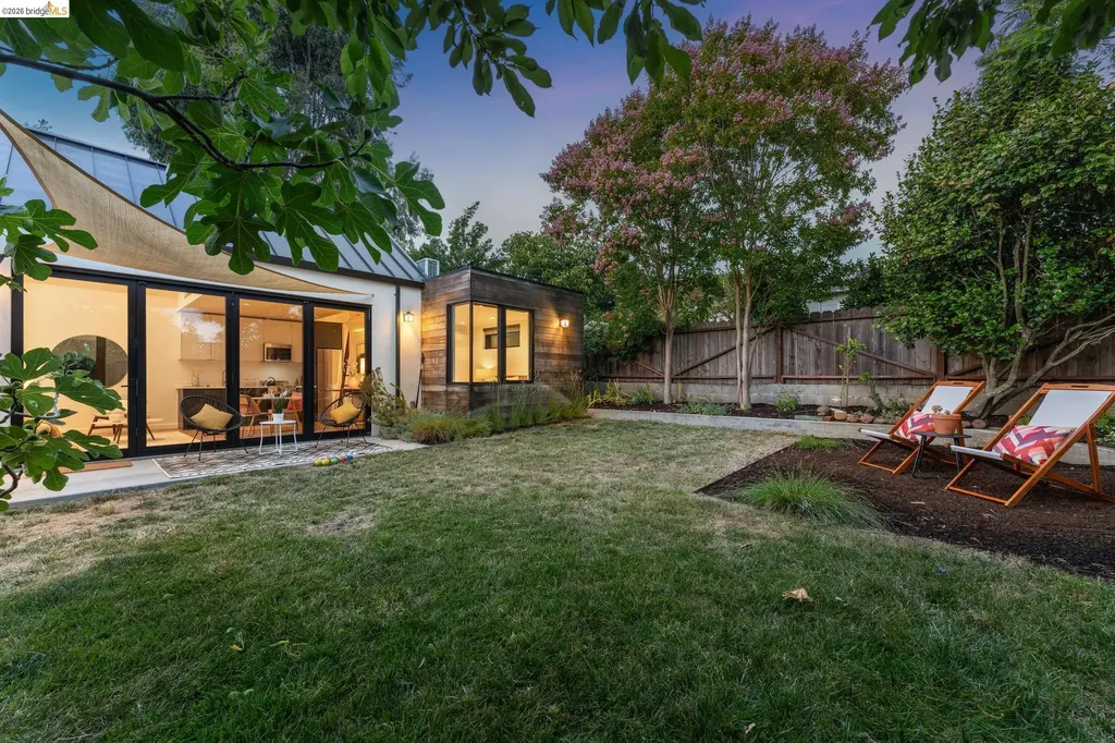 4446 Davenport Avenue Oakland CA 94619