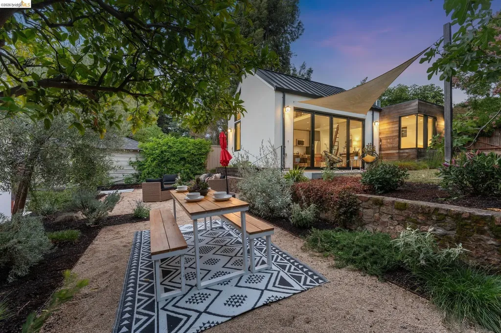 4446 Davenport Avenue Oakland CA 94619