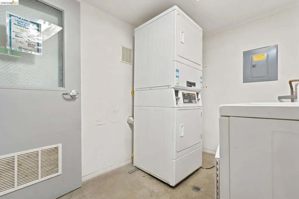 1920 Union Street Oakland CA 94607
