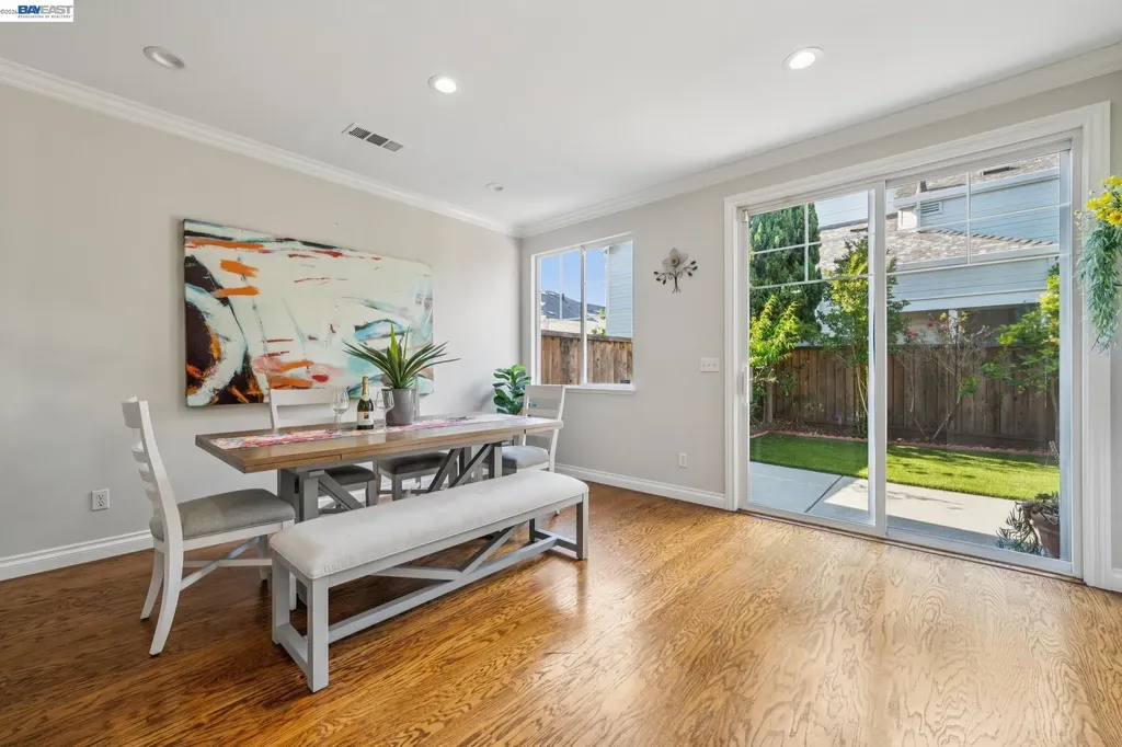 35 Britt Court Alameda CA 94502
