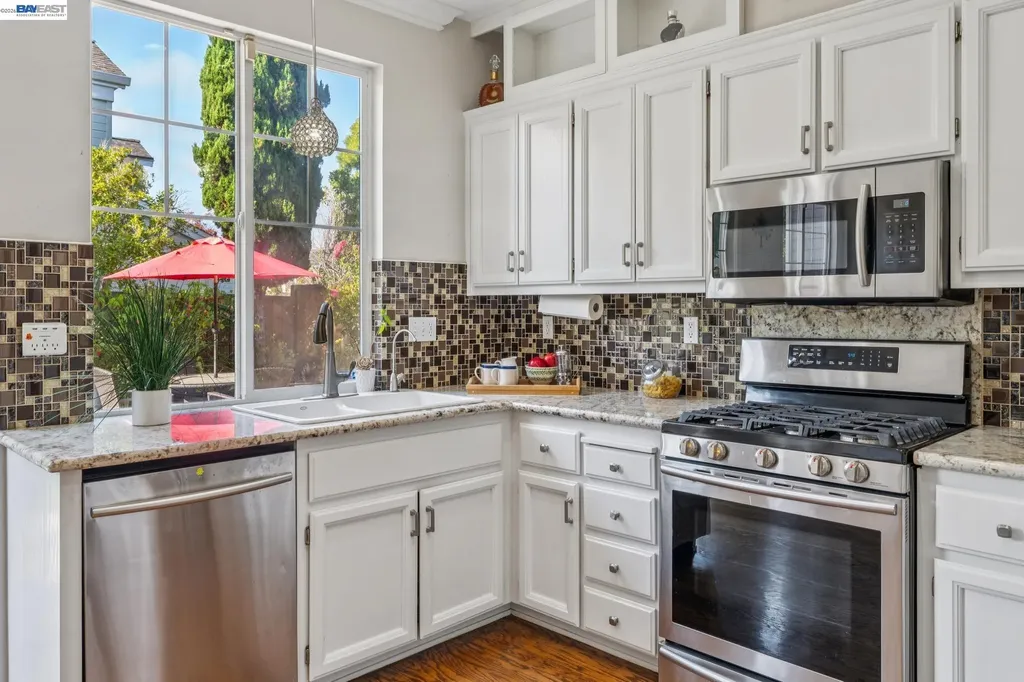 35 Britt Court Alameda CA 94502