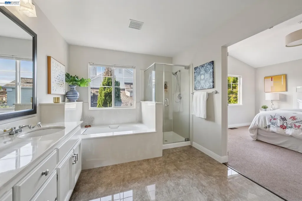 35 Britt Court Alameda CA 94502