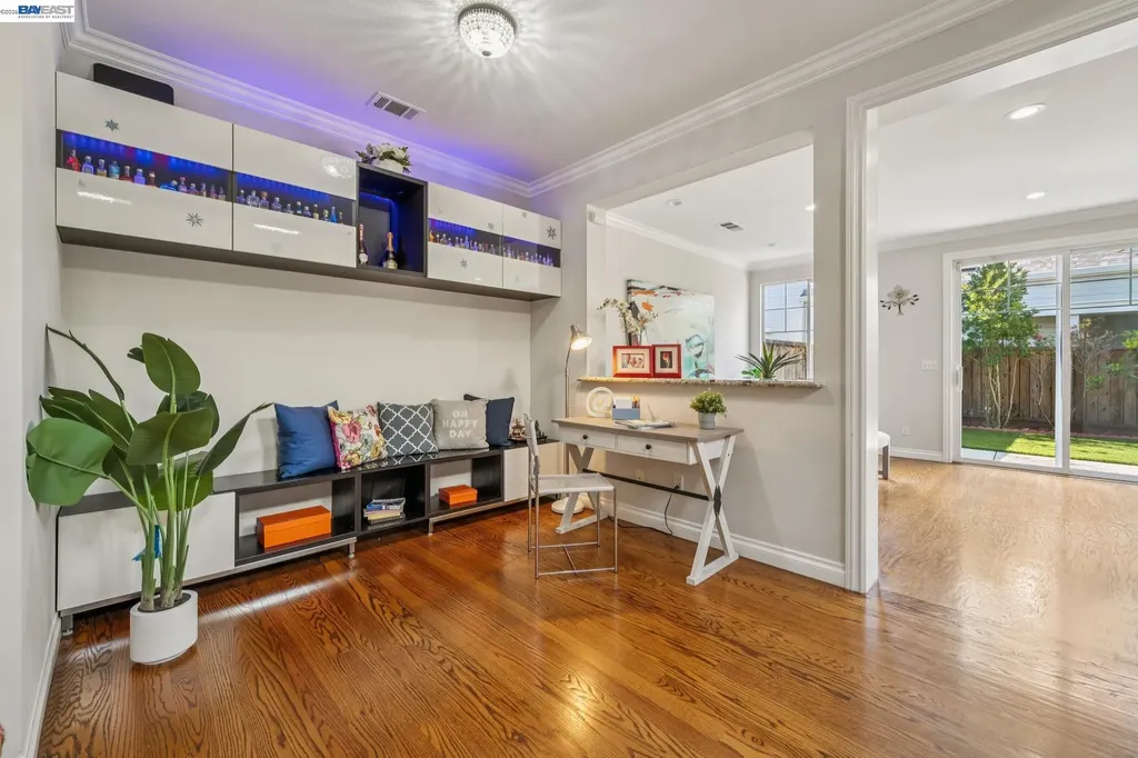 35 Britt Court Alameda CA 94502