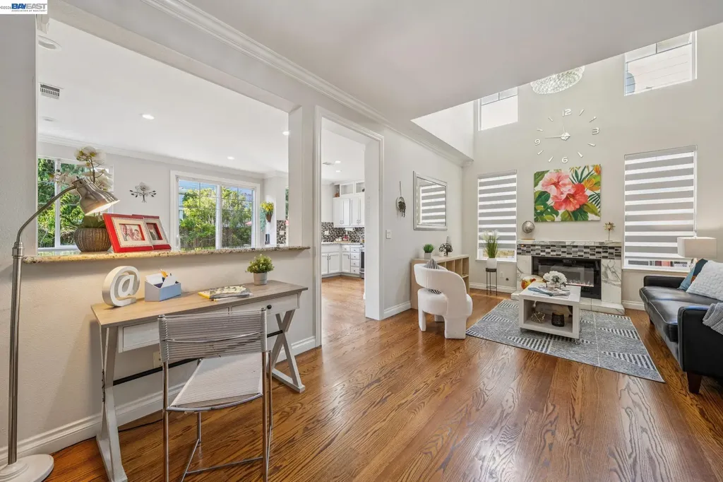 35 Britt Court Alameda CA 94502